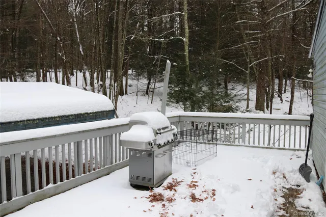 $425,000 | 741 Peenpack Trail, Sparrowbush, NY 12780