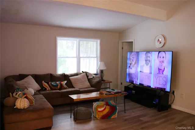 $425,000 | 741 Peenpack Trail, Sparrowbush, NY 12780