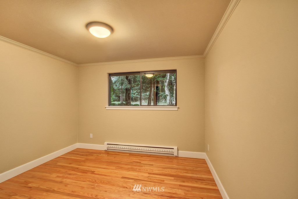 4 East Jonathan Road Bothell, WA 98012 - Photo 14 of 18