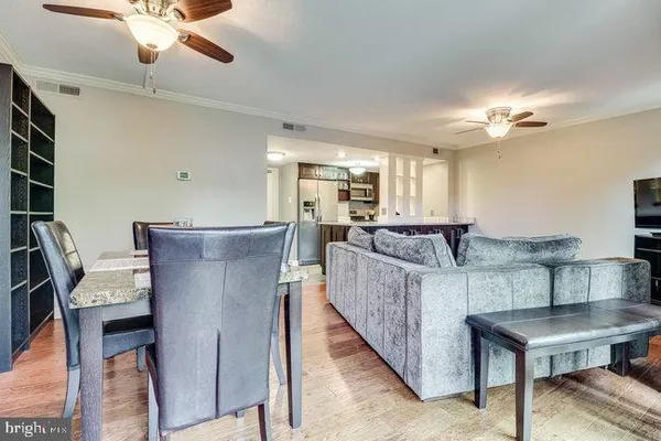 $2,250 | 1300 Army Navy Drive, Unit 511, Arlington, VA 22202