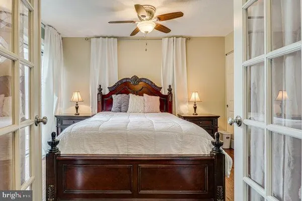 $2,250 | 1300 Army Navy Drive, Unit 511, Arlington, VA 22202