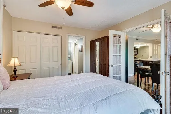 $2,250 | 1300 Army Navy Drive, Unit 511, Arlington, VA 22202