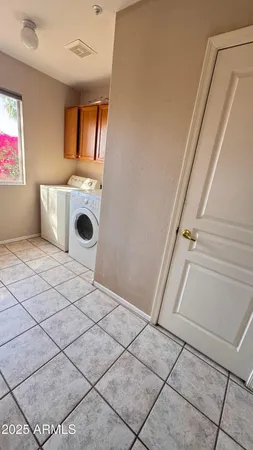 $2,350 | 15550 North Frank Lloyd Wright Boulevard, Unit 1010, Scottsdale, AZ 85260