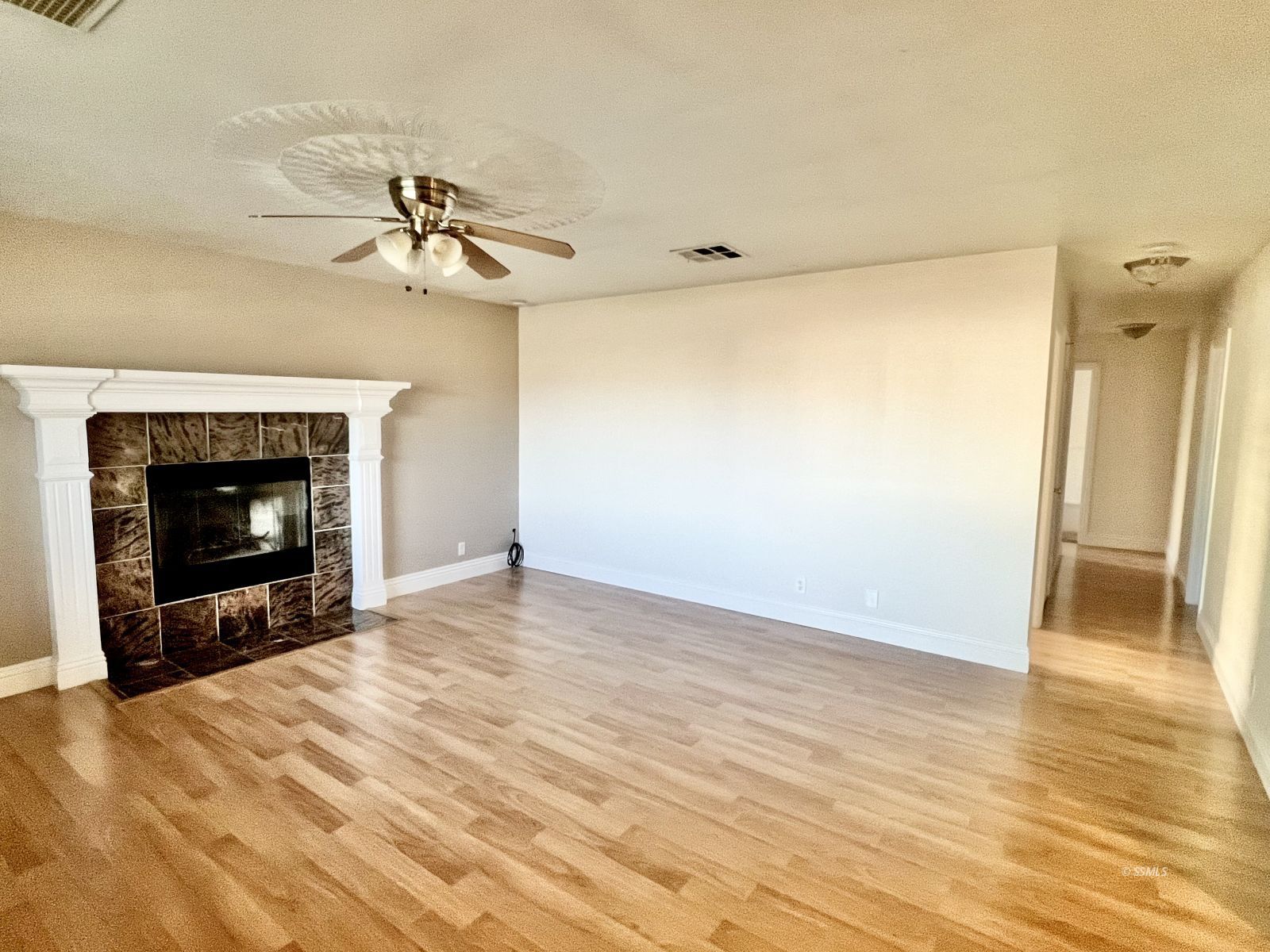 820 Victoria Court Ridgecrest, CA 93555 - Photo 9 of 39 Gallery Image 9