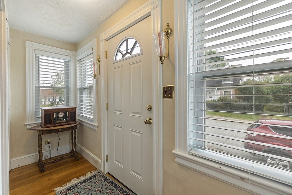 4 McKinley Street Maynard, MA 01754 - Photo 12 of 38 Gallery Image 12