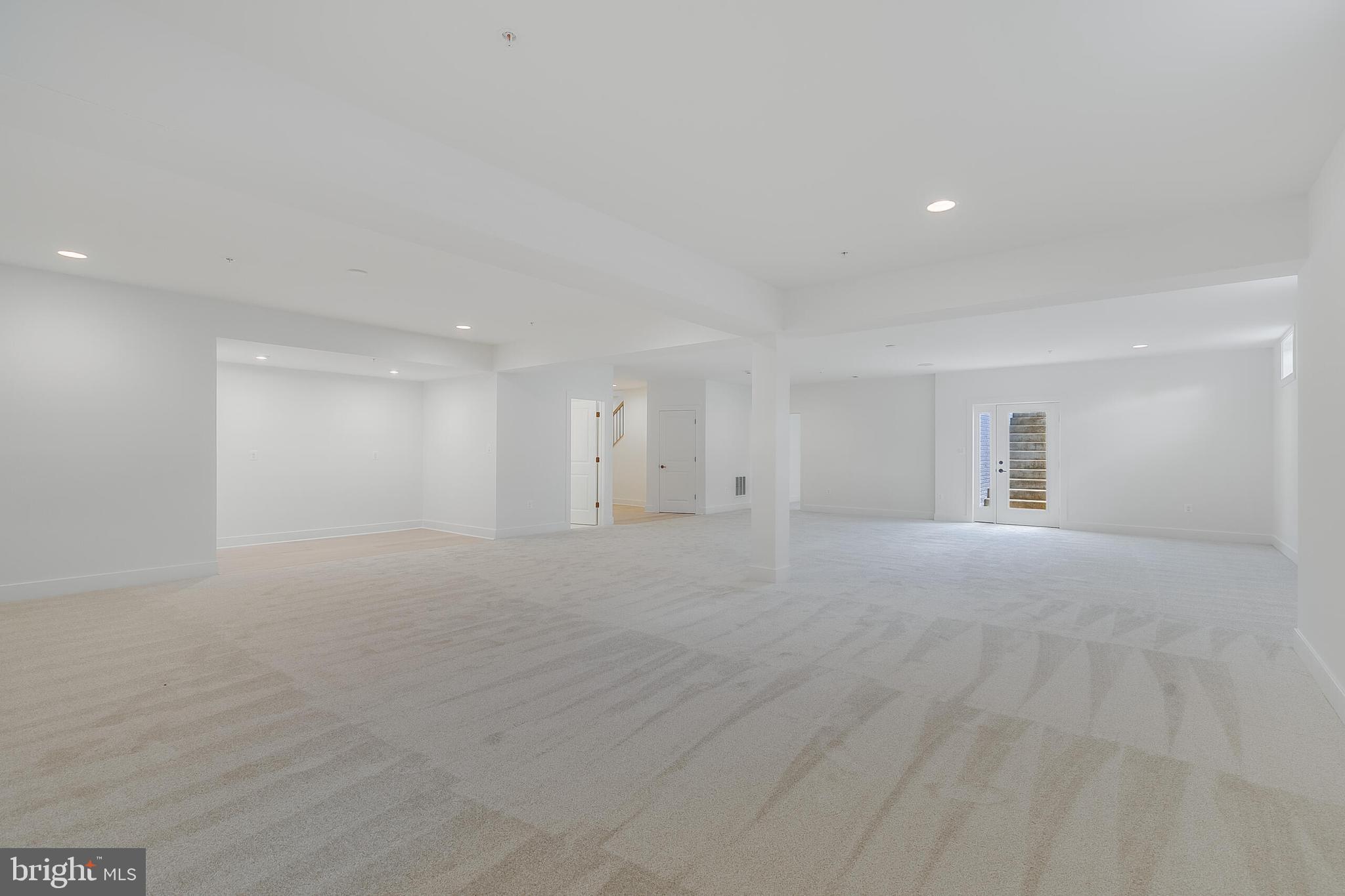 12708 High Meadow Road Gaithersburg, MD 20878 - Photo 16 of 23 Gallery Image 16