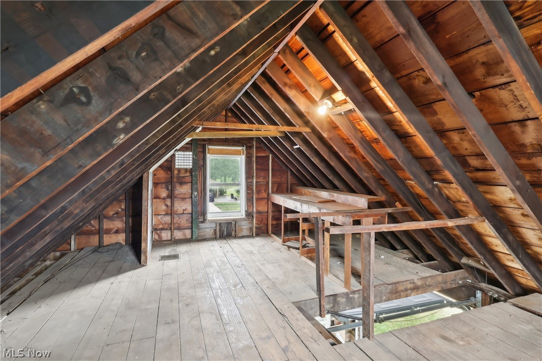13408 Alexander Road Cleveland, OH 44125 - Photo 41 of 49 Garage Loft