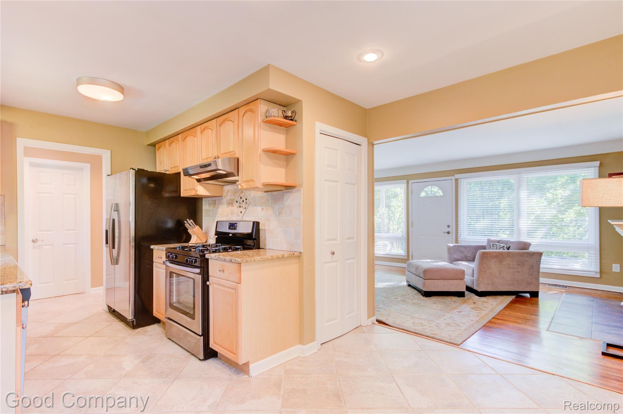 28310 Quail Hollow Road Farmington, MI 48331 - Photo 16 of 52 28310 Quail Hollow Rd.-16