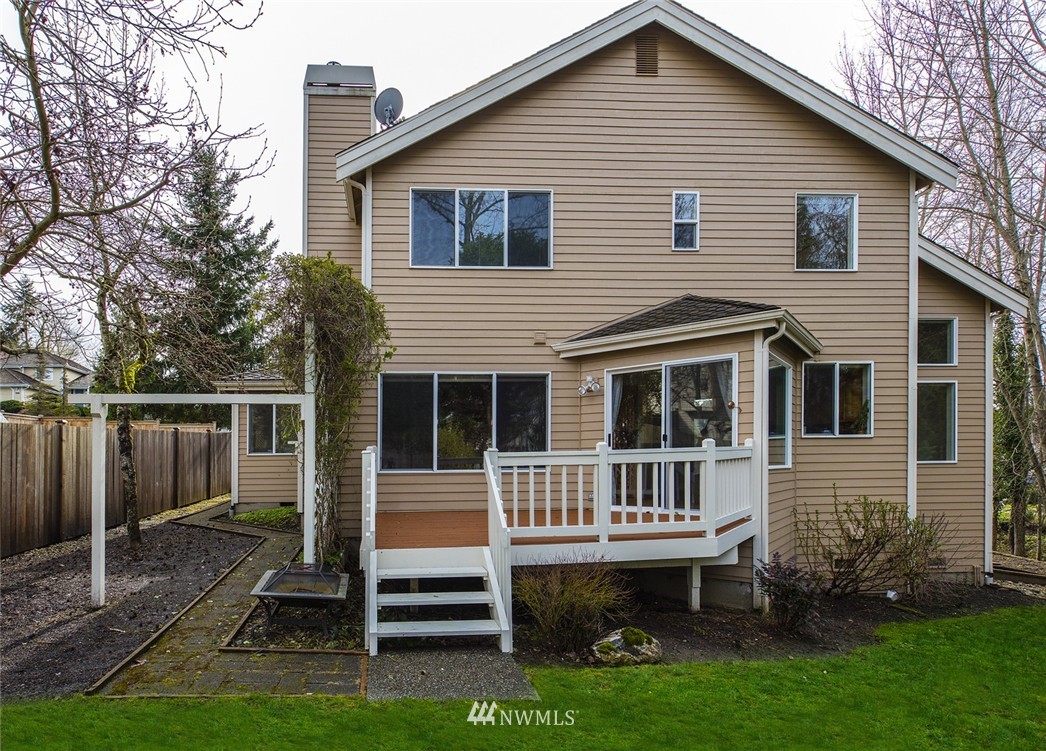 1903 Field Avenue Northeast Renton, WA 98059 - Photo 20 of 21