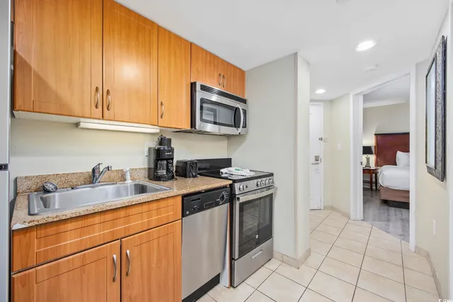 $265,000 | 201 South Ocean Boulevard, Unit 1005, Myrtle Beach, SC 29577