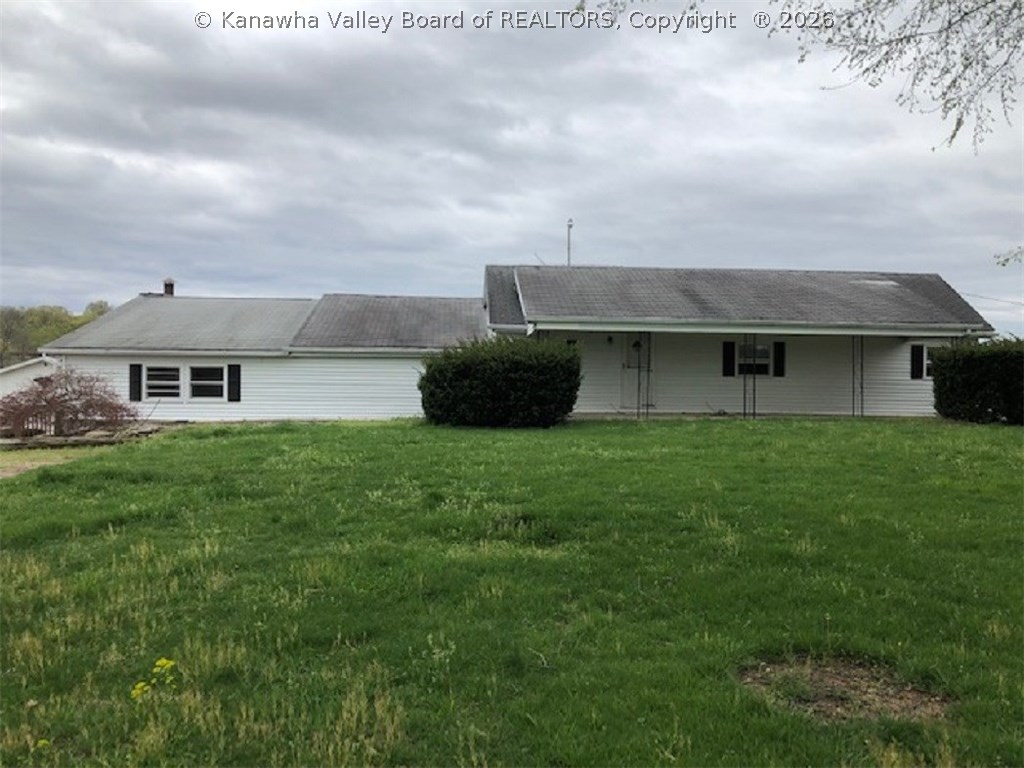 2320 Charleston Road Point Pleasant, WV 25550 - Photo 2 of 21 Gallery Image 2