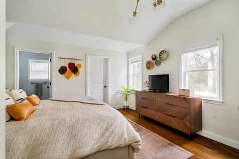 $989,900 | 3 Sumpter Road, Burlington, MA 01803