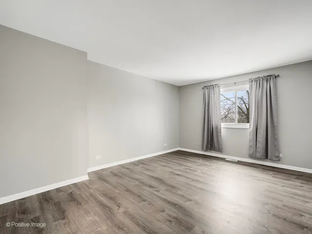 $255,000 | 27W145 Cooley Avenue, Winfield, IL 60190