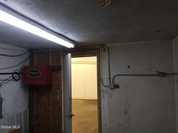 $350,000 | 814 Broadway, Schenectady, NY 12305