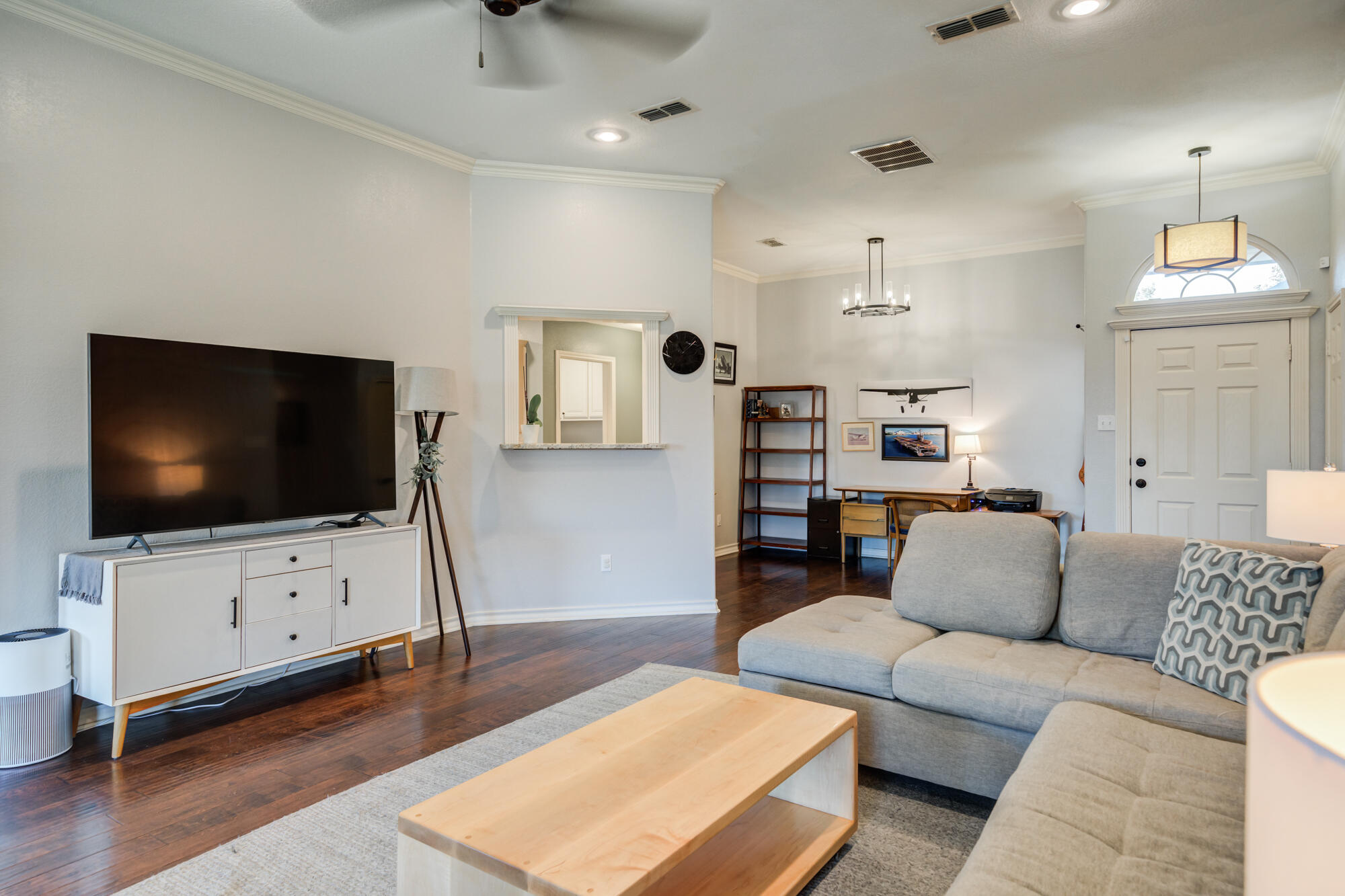 3004 104th Street Lubbock, TX 79423 - Photo 9 of 34 DSC02892_3_4_5_6