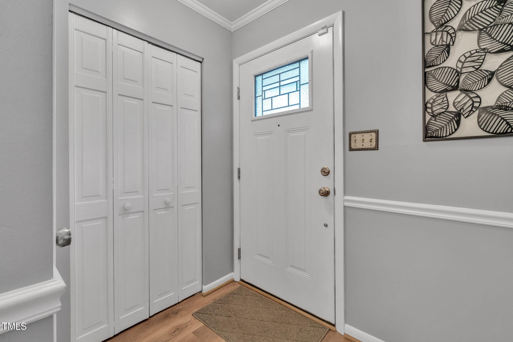 5805 Mapleridge Road Raleigh, NC 27609 - Photo 4 of 46 4-web-or-mls-DSC04955