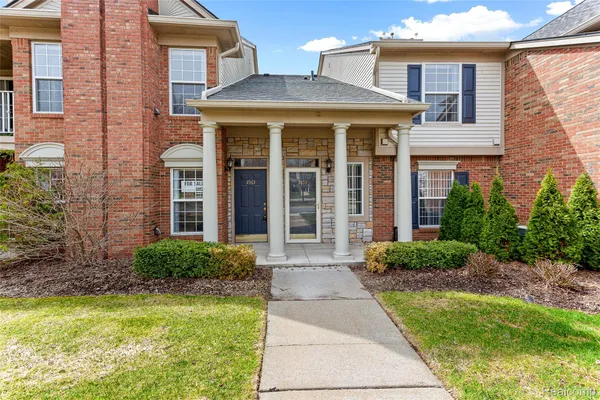 $2,000 | 3553 Oakmonte Boulevard, Rochester, MI 48306