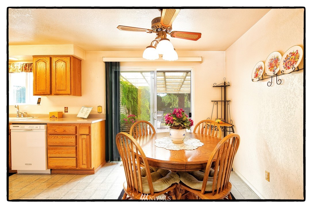 16921 Vaughn Road Mount Vernon, WA 98273 - Photo 4 of 23