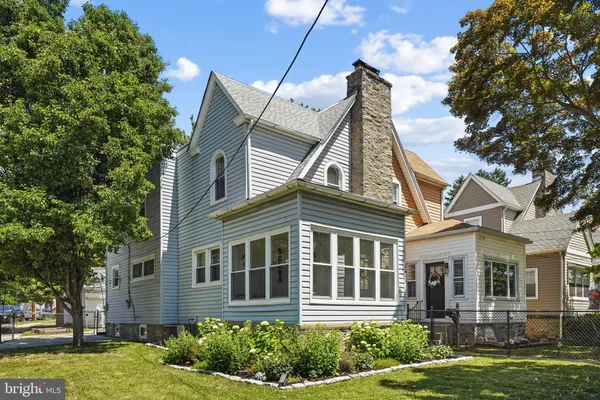 $299,900 | 2463 Eldon Avenue, Drexel Hill, PA 19026