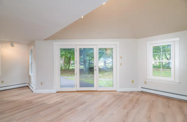 $375,250 | 31 Oakwood Drive, Unit 31, Hallowell, ME 04347