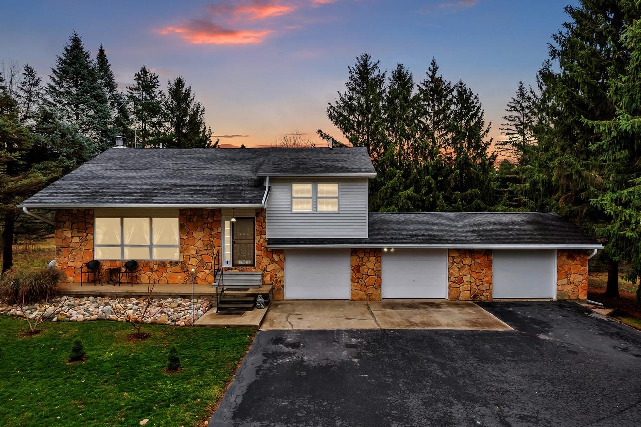 2345 South Durand Road Lennon, MI 48449 - Photo 62 of 62 50095771-61.JPG