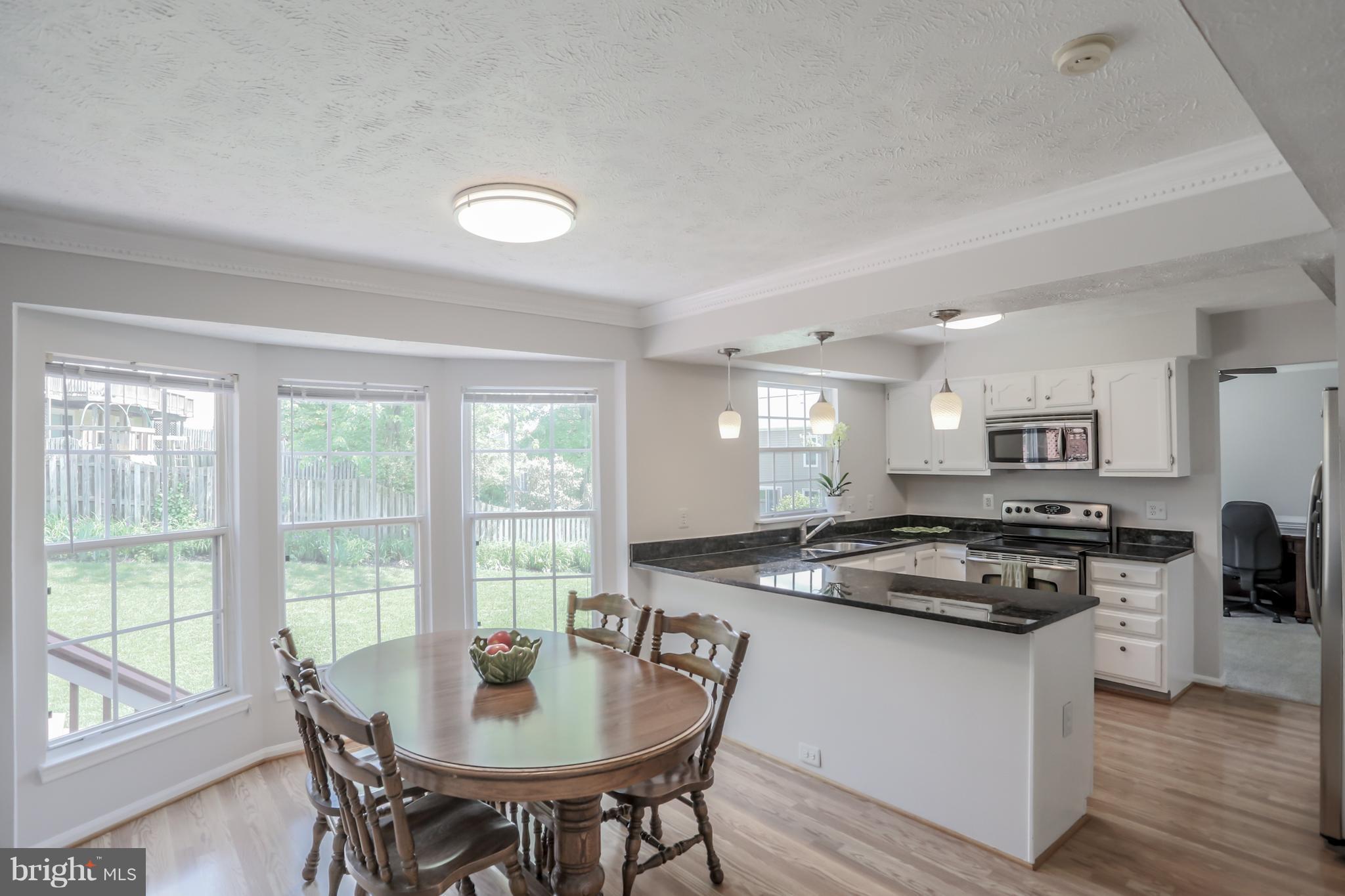 12576 Rock Ridge Road Herndon, VA 20170 - Photo 11 of 30 Kitchen