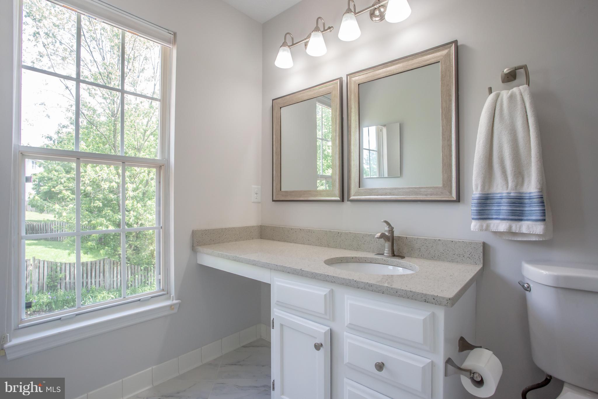 12576 Rock Ridge Road Herndon, VA 20170 - Photo 20 of 30 Bath (Master)