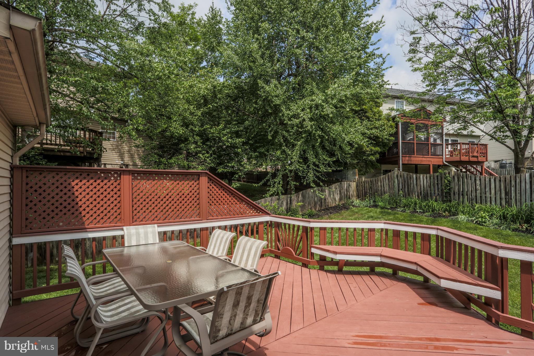 12576 Rock Ridge Road Herndon, VA 20170 - Photo 27 of 30 Perfect for dining!