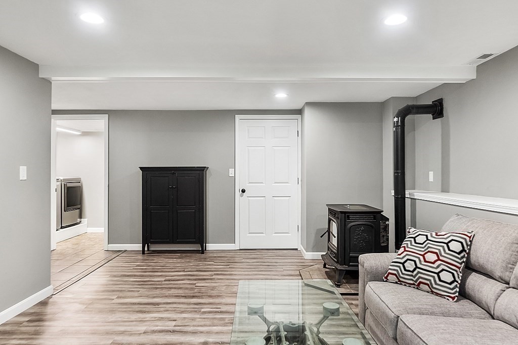 9 Flint Road Charlton, MA 01507 - Photo 23 of 33 Gallery Image 23