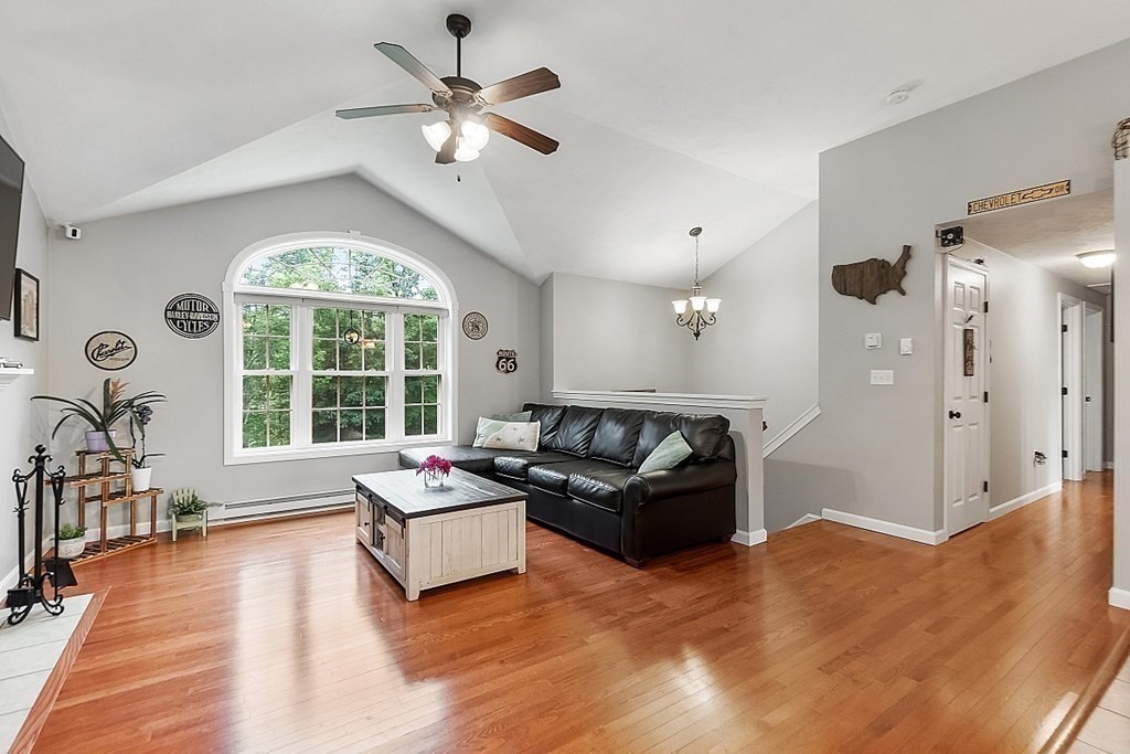 9 Flint Road Charlton, MA 01507 - Photo 10 of 33 Gallery Image 10