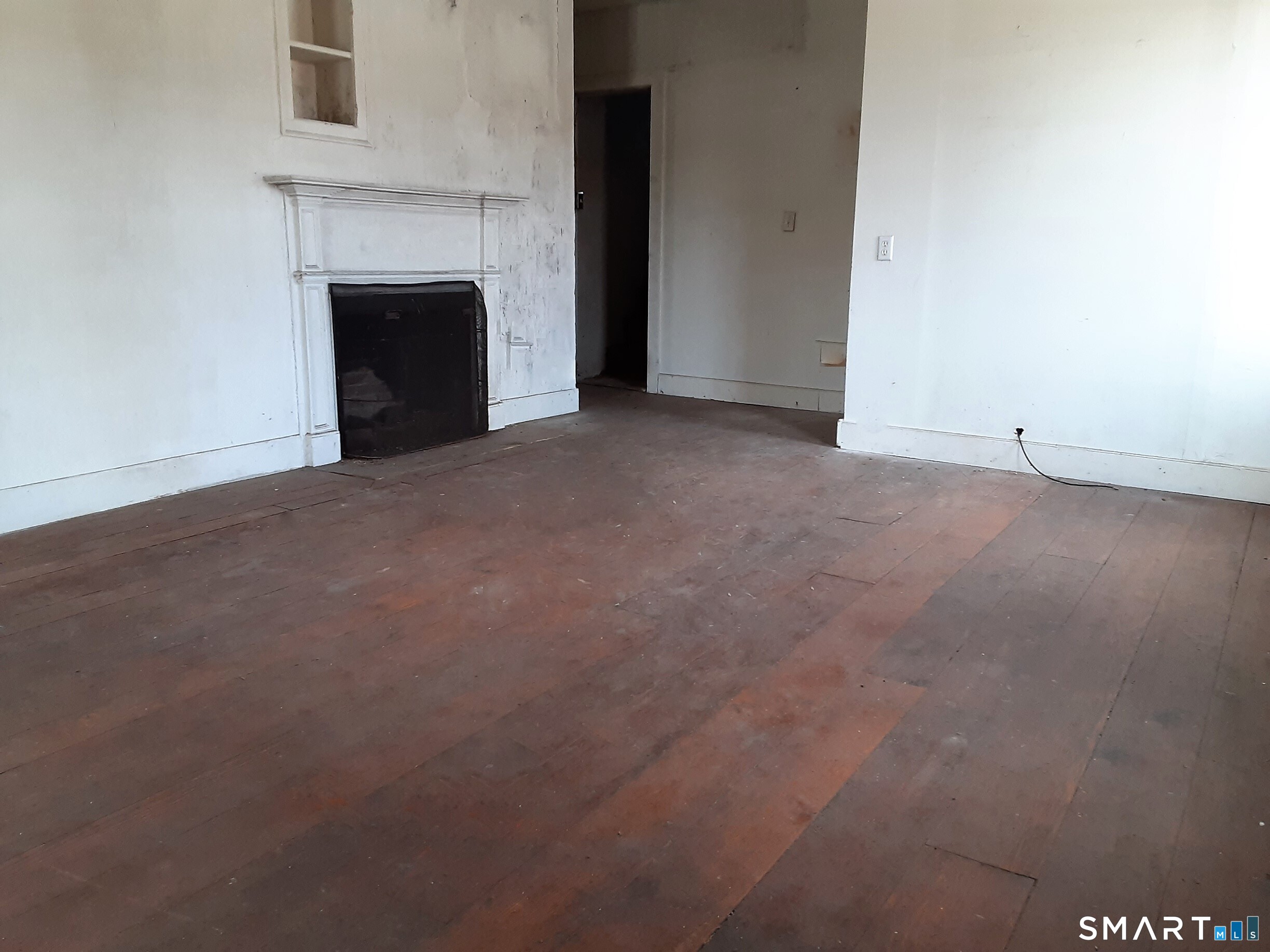 329 Kent Road New Milford, CT 06776 - Photo 15 of 32