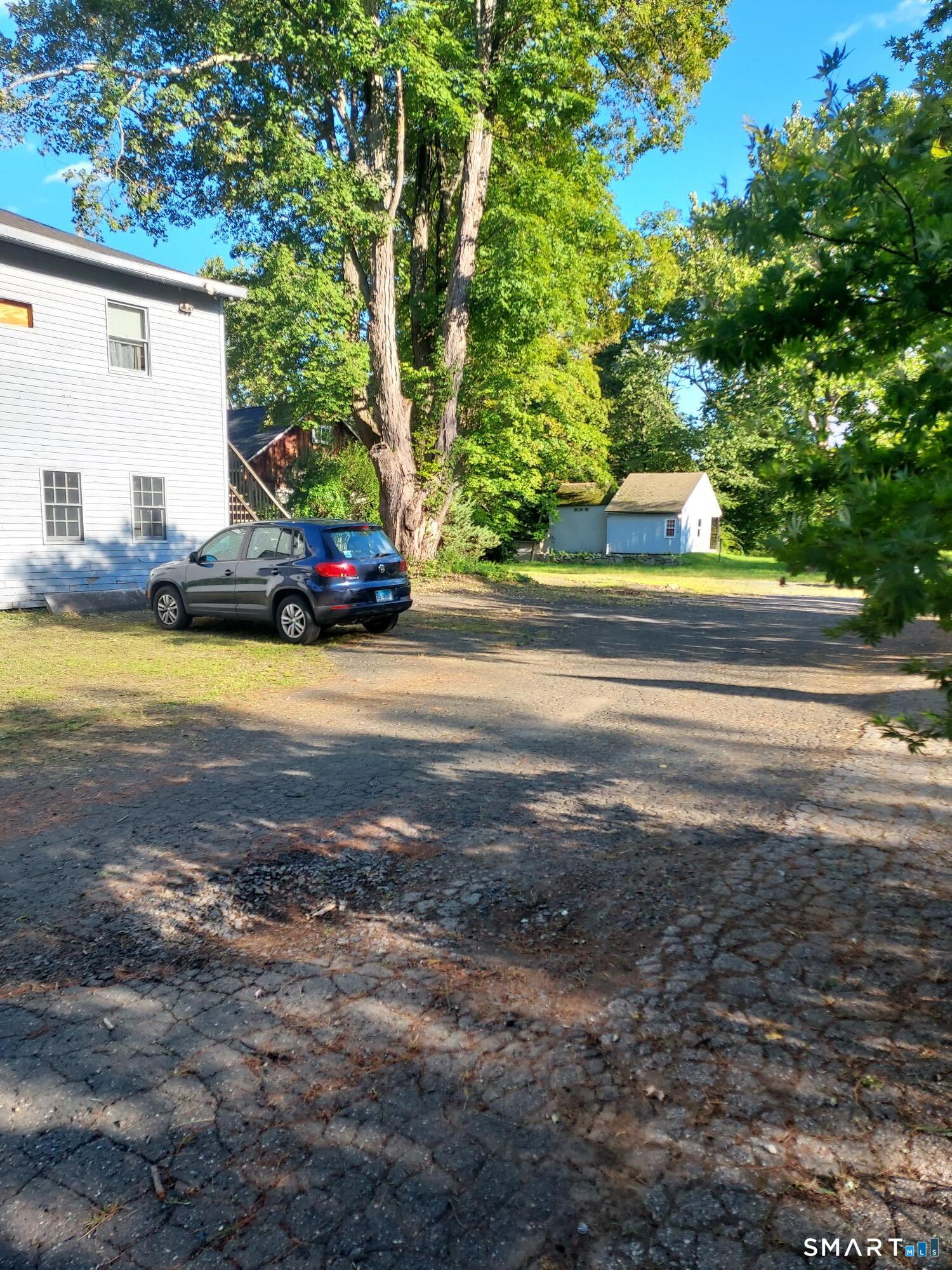 329 Kent Road New Milford, CT 06776 - Photo 8 of 32