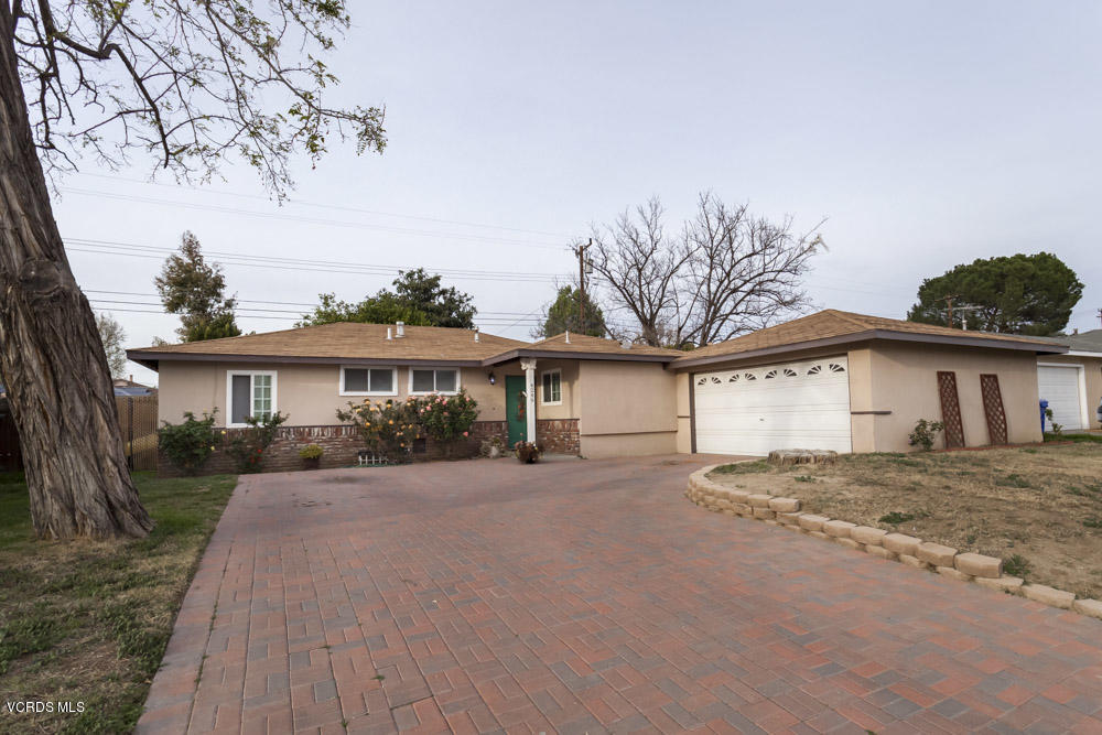 4249 Helene Street Simi Valley, CA 93063 - Photo 1 of 15 Helene_Low-1