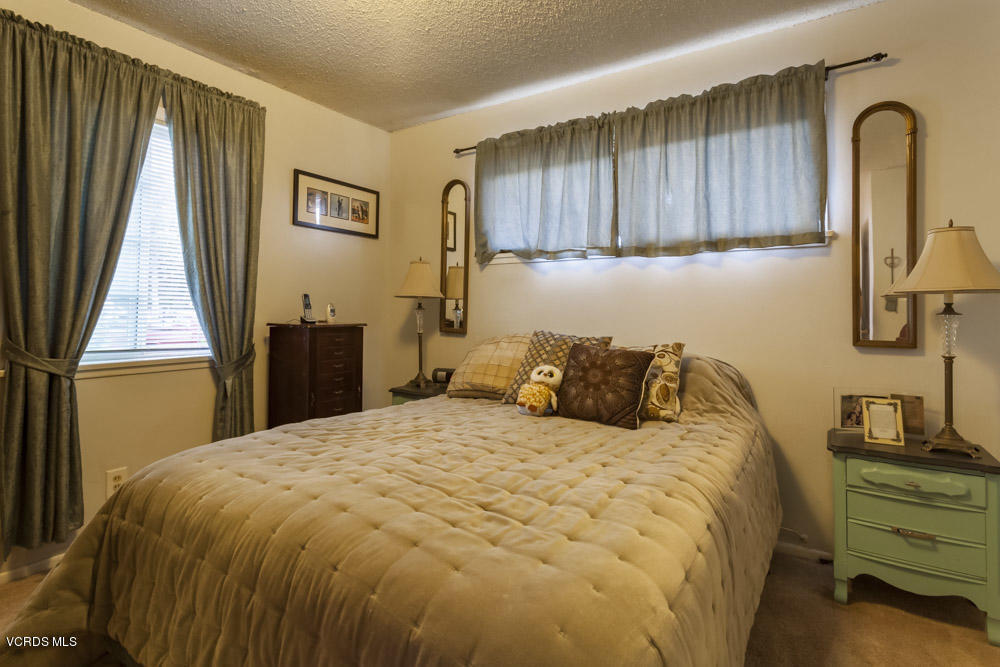 4249 Helene Street Simi Valley, CA 93063 - Photo 13 of 15 Helene_Low-14