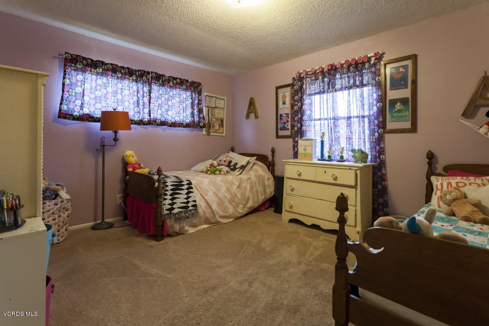 4249 Helene Street Simi Valley, CA 93063 - Photo 14 of 15 Helene_Low-13