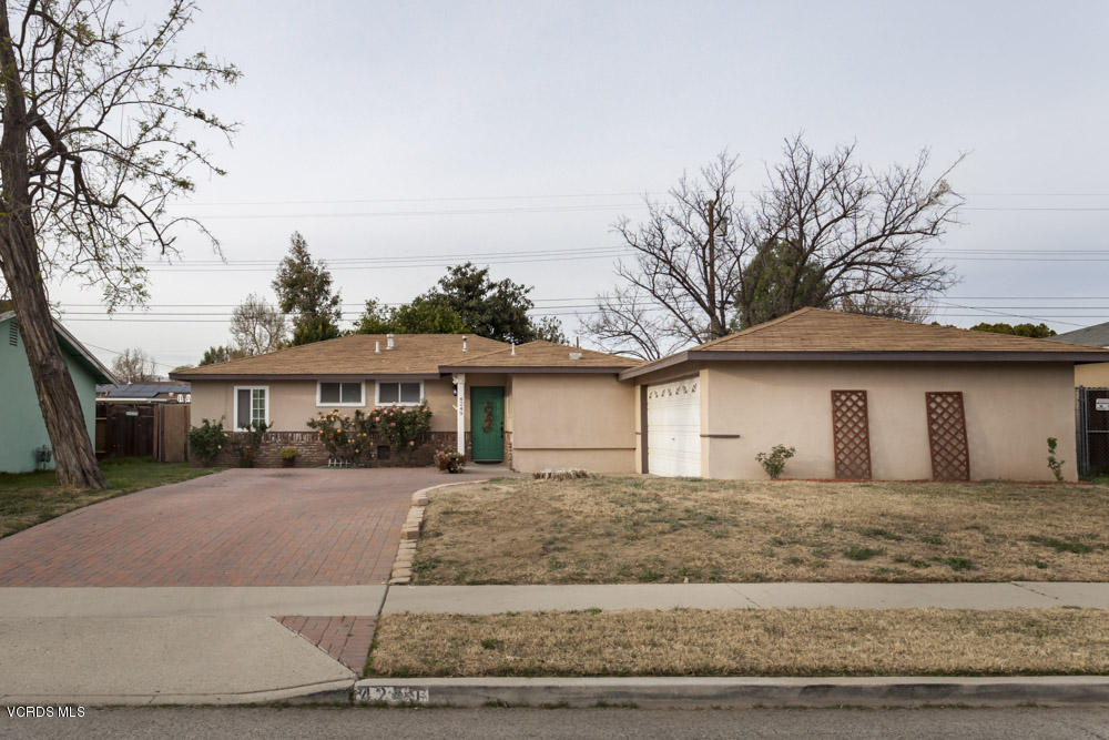 4249 Helene Street Simi Valley, CA 93063 - Photo 2 of 15 Helene_Low-2