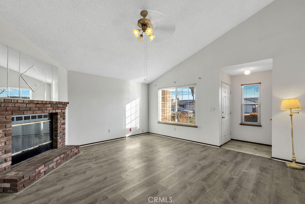 604 East Wilson Avenue Ridgecrest, CA 93555 - Photo 9 of 42