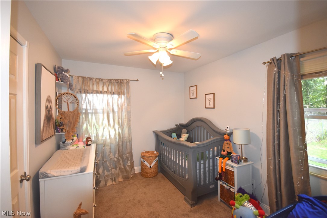 26719 Knickerbocker Road Bay Village, OH 44140 - Photo 15 of 25 Third bedroom with plenty of windows and light!