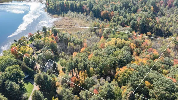 $647,000 | E1501 Penny Lane, Iola, WI 54945