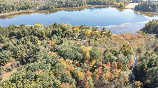 $647,000 | E1501 Penny Lane, Iola, WI 54945