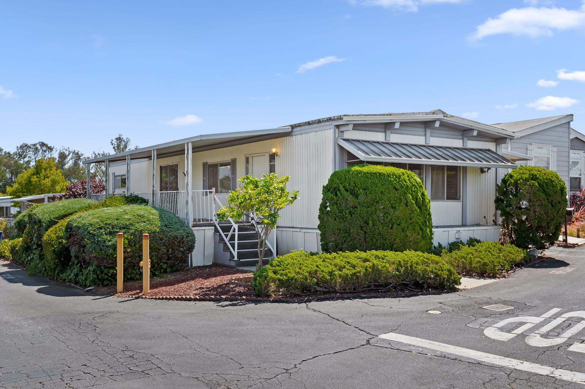 30 Winchester Canyon Road, Unit 51 Goleta, CA 93117 - Photo 1 of 19 1-web-or-mls-01 - Exterior View
