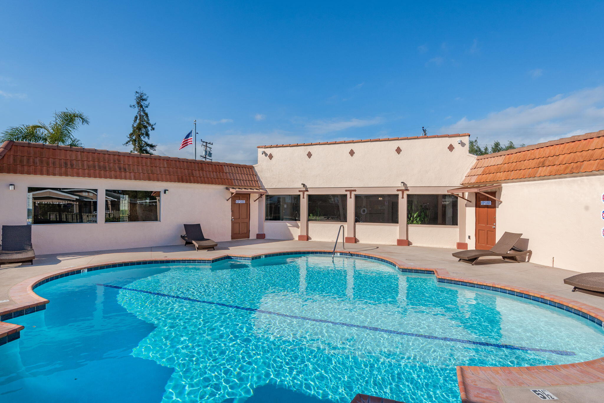 30 Winchester Canyon Road, Unit 51 Goleta, CA 93117 - Photo 16 of 19 18-web-or-mls-18 - Community Pool