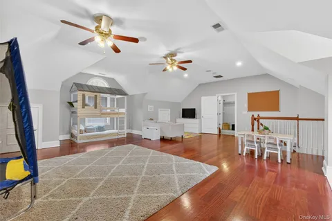$995,000 | 55 Twilight Lane, Putnam Valley, NY 10579