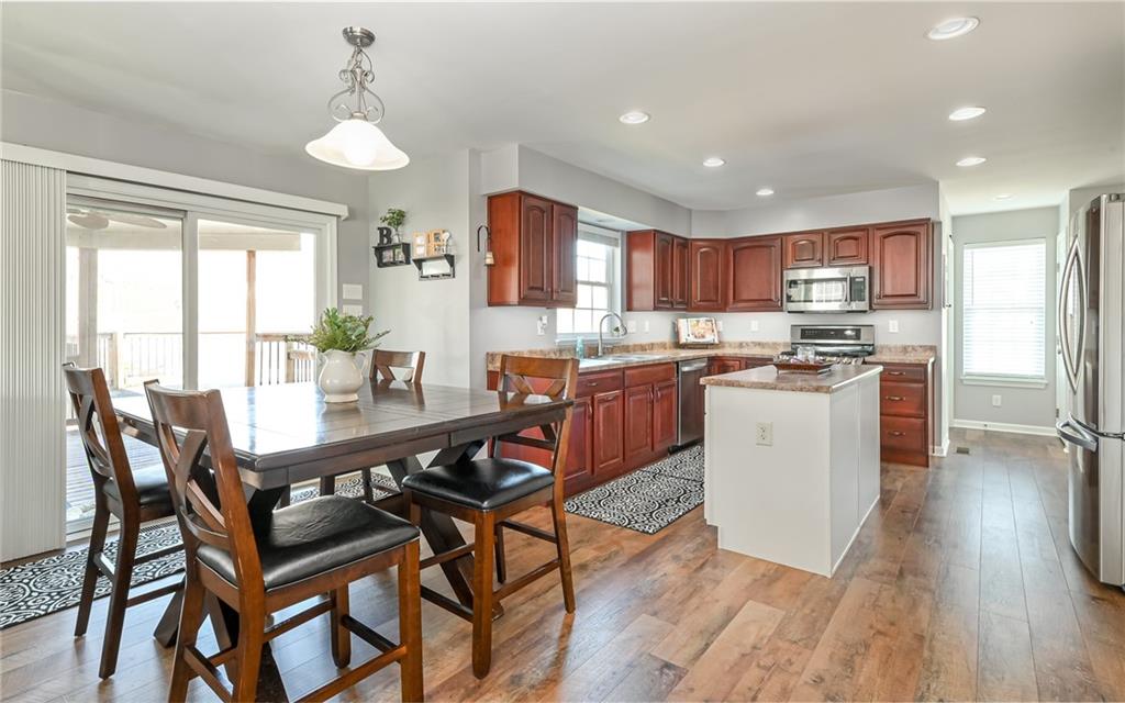 153 Lori Road Gibsonia, PA 15044 - Photo 9 of 25 Gallery Image 9