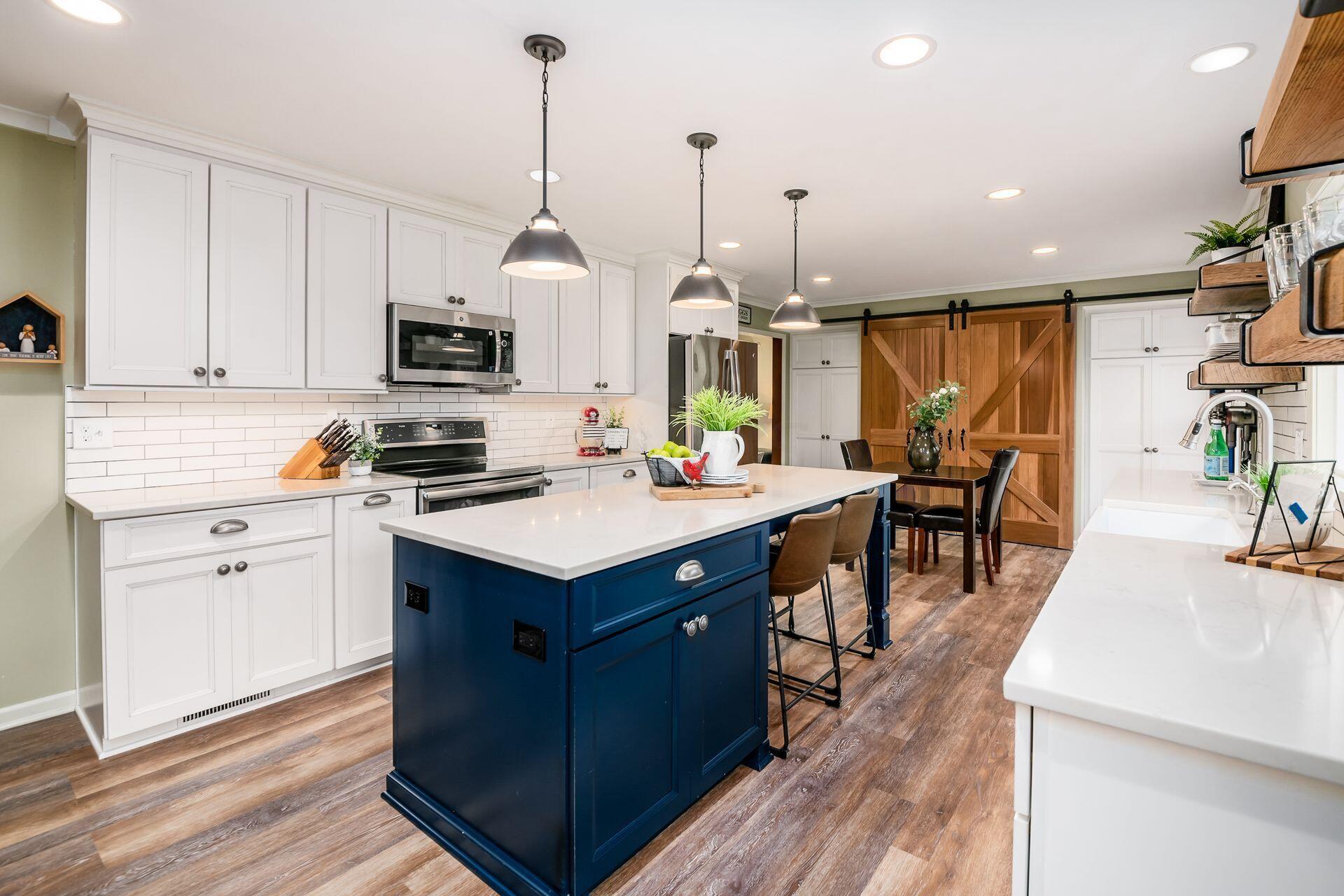 4090 Clotts Road Columbus, OH 43230 - Photo 8 of 34 Remodeled in 2018 kitchen/laundry space