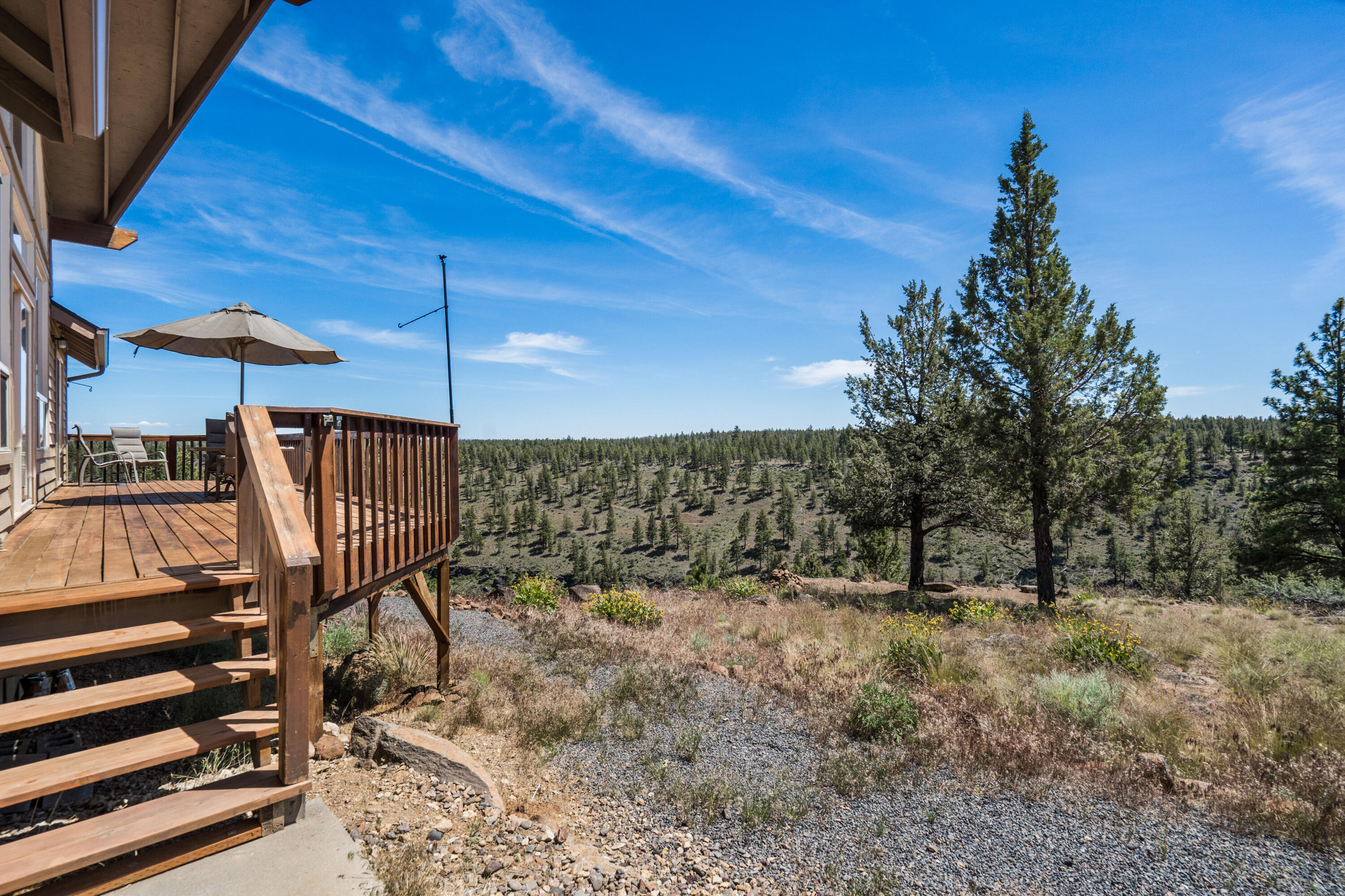 17555 Mountain View Road Sisters, OR 97759 - Photo 41 of 50 Canyon & Deck