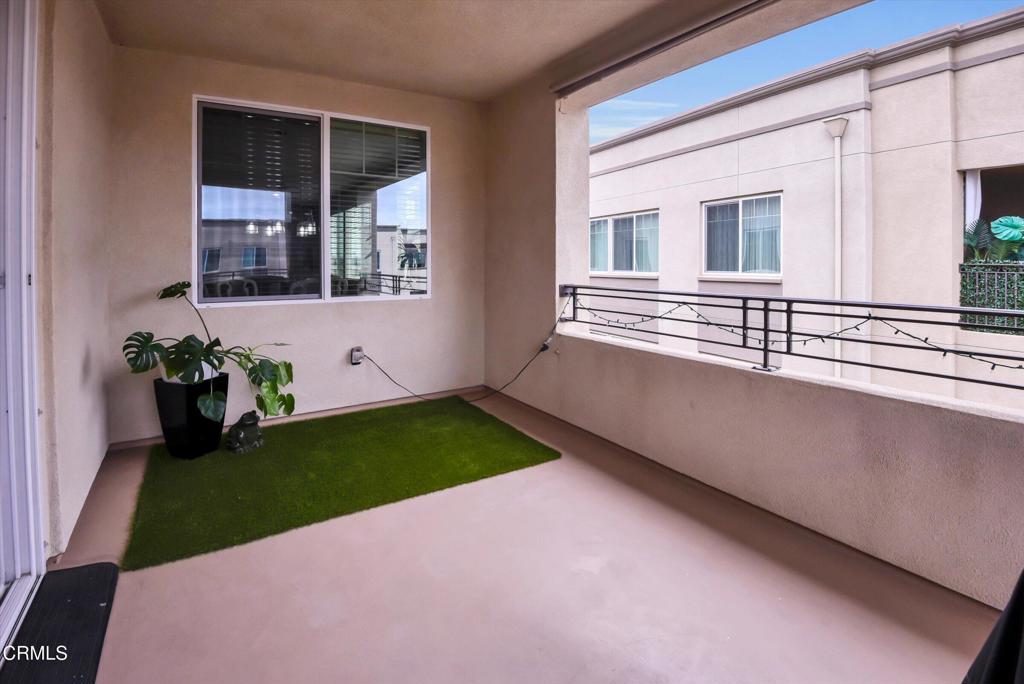 2820 Wagon Wheel Road, Unit 403 Oxnard, CA 93036 - Photo 27 of 35 a view of an house with backyard