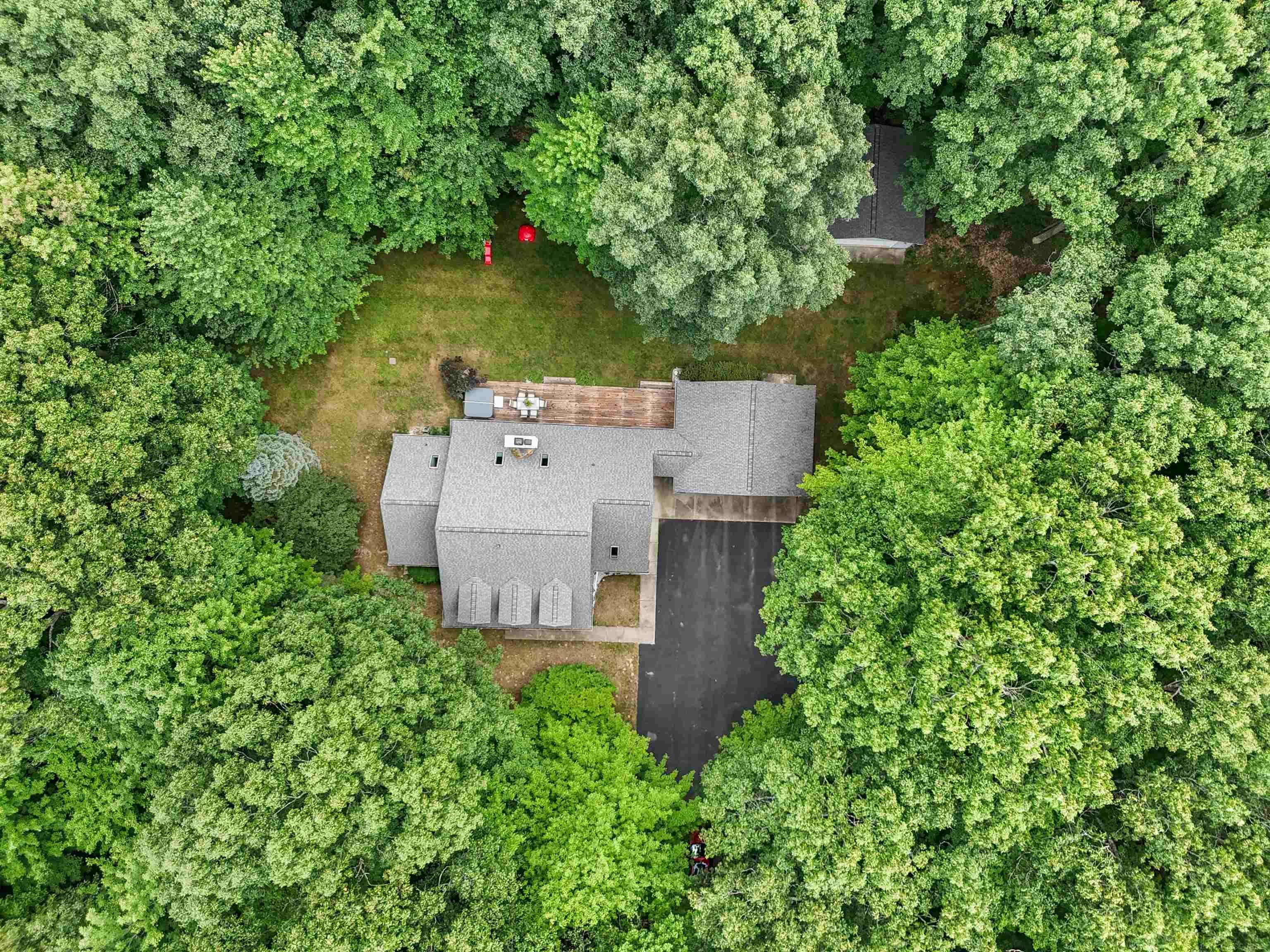5675 Old Orchard Road Prudenville, MI 48651 - Photo 3 of 49
