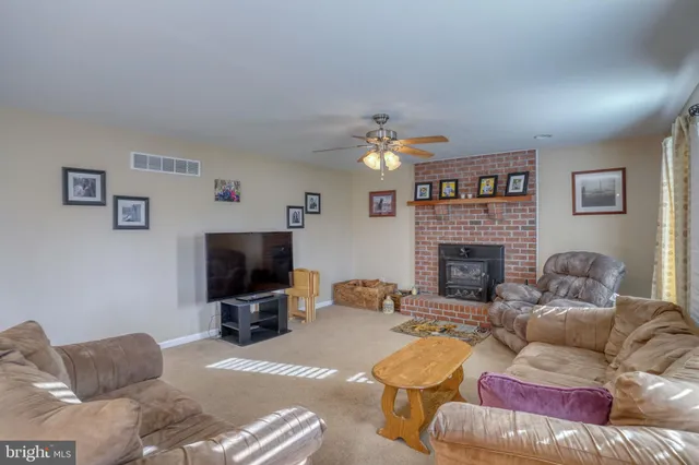 $745,000 | 102 Pee Wee Court, Smyrna, DE 19977