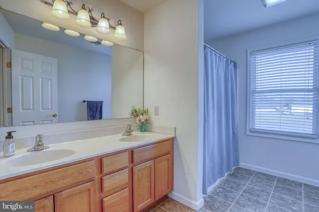 $745,000 | 102 Pee Wee Court, Smyrna, DE 19977